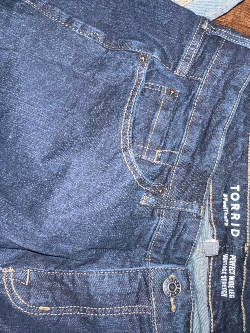 women's cuffed jeans